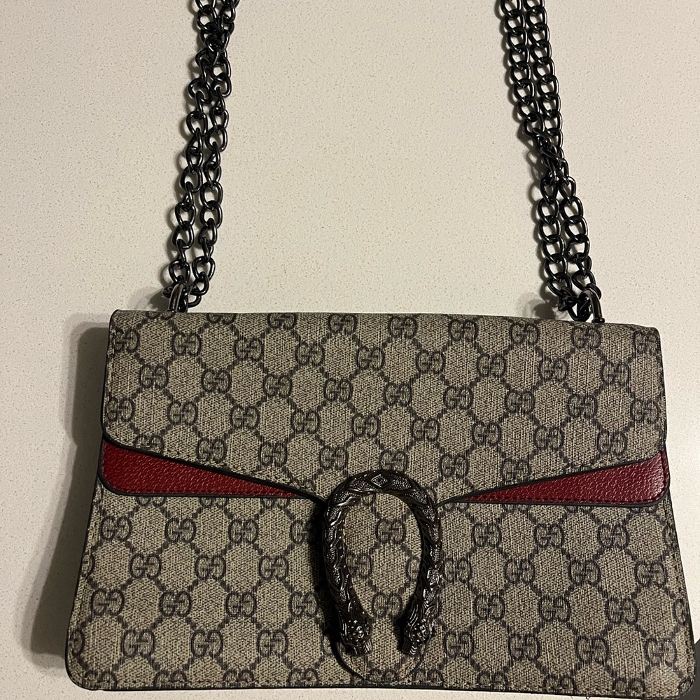 Gucci Dionysus Bag Medium Taupe GG